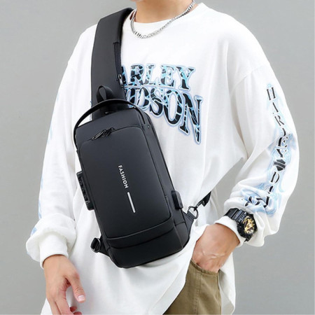 USB Charging Sport Sling Anti-Theft Shoulder Bag (Black)